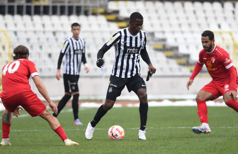 KRAJ: Radnički 1923 - Partizan 0:4