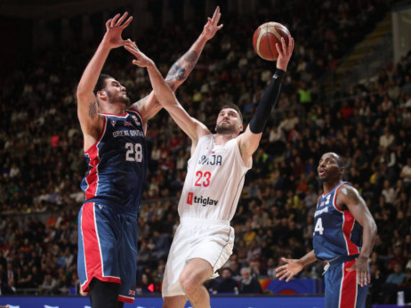 Srbija srušila Britance u drugom poluvremenu i obezbedila kartu za Mundobasket!