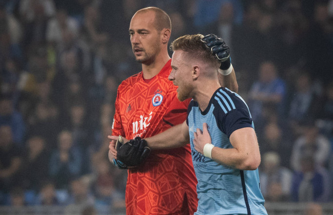 Milan Borjan (Slovan) isključen je protiv Olimpije