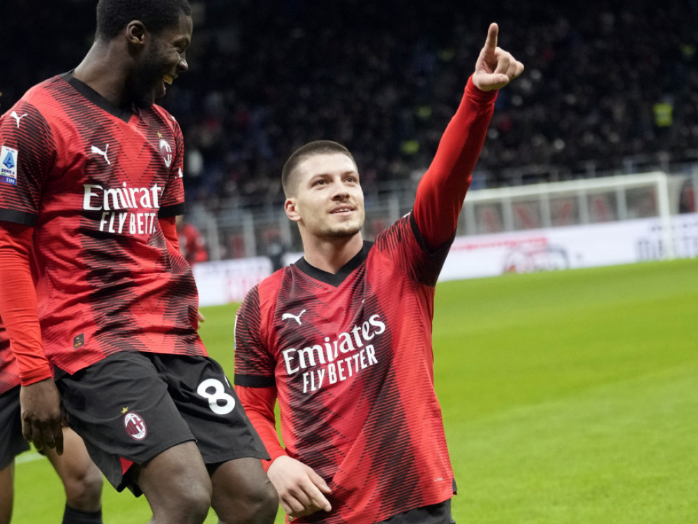 Luka Jović u dresu Milana