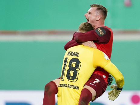 Bajka Sarbrikena se završila, Kajzerslautern u finalu Kupa Nemačke