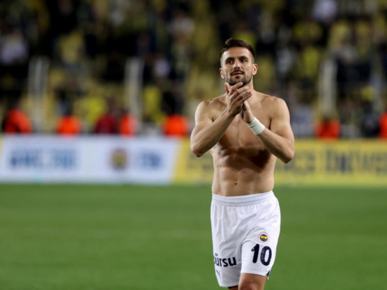 Dragoljub Zbiljić ponovo o bivšem kapitenu Srbije: Vratićemo Tadića, Njegoš ima ponudu iz Premijer lige