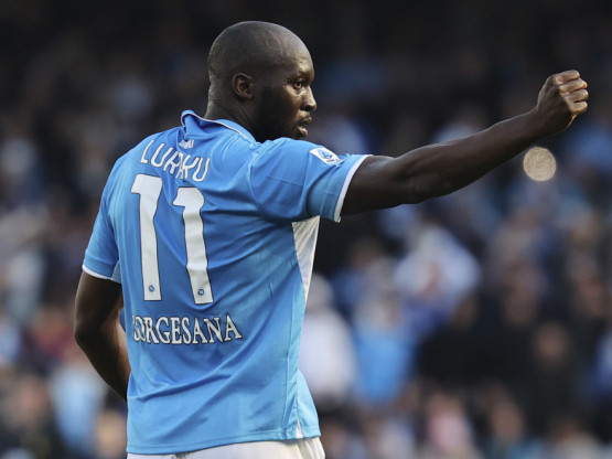 Doneo im titulu, sad ga otpisali: Konte precrtao Lukakua