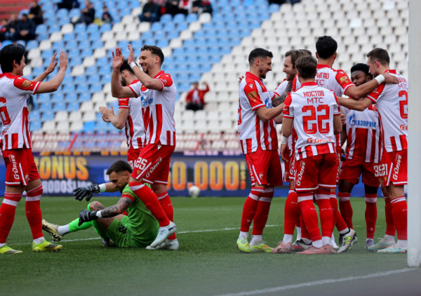 (UŽIVO) Radnik - Crvena zvezda: Nastavlja se pohod na devetu uzastopnu titulu prvaka Srbije, Duarte predvodi napad