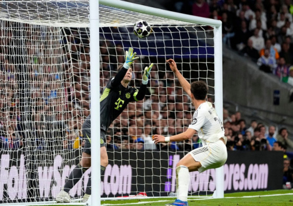 Nojerovih rekordnih devet odbrana: Real kao sudbina, bravure 2012, pa 2026. godine