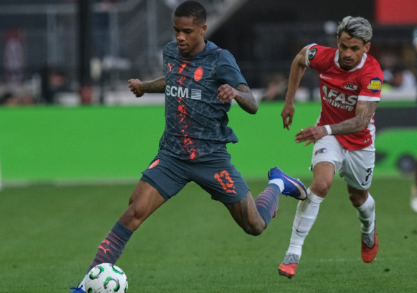 Zvezdi šanse za direktan plasman sve manje, Rendžers i Šahtjor bliži ulasku u Ligu šampiona