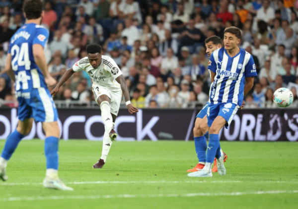 Real rutinski savladao Alaves uz evrogol Vinisijusa, Betis slavio posle spektakla u Đironi