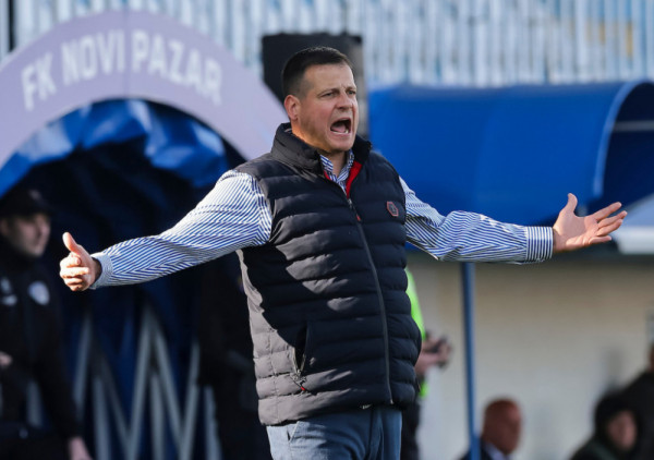 Lalatović u svom elementu pred gostovanje Zvezdi: Ne zanima me ako se neko povredi, to je uradio zbog Pazara, moraju sve da daju za klub i grad