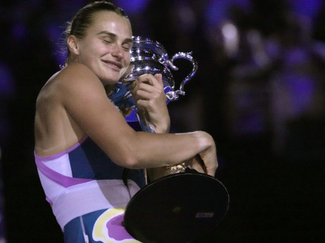 Arina Sabalenka osvojila Australijan Open: Posle preokreta savladala Elenu Ribakinu u tri seta