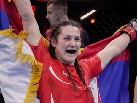 Nikolija Milošević osvojila prvu zlatnu medalju za Srbiju u MMA