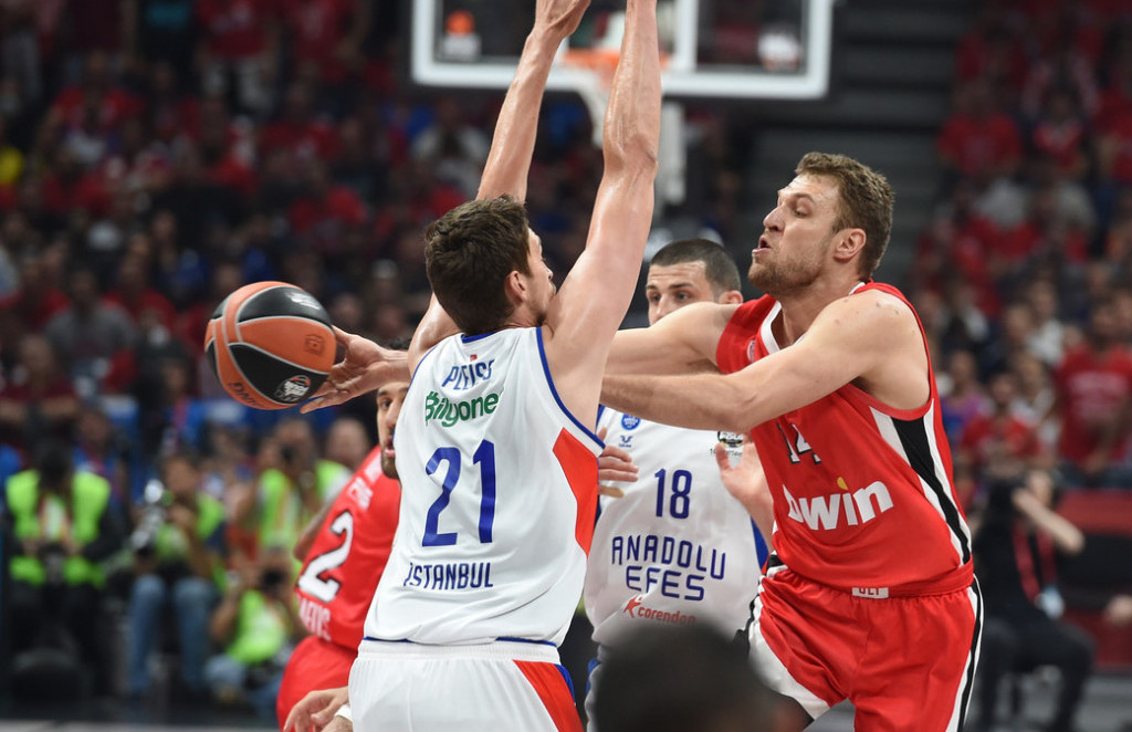 Saša Vezenkov po drugi put u sezoni izabran za MVP igrača meseca u Evroligi