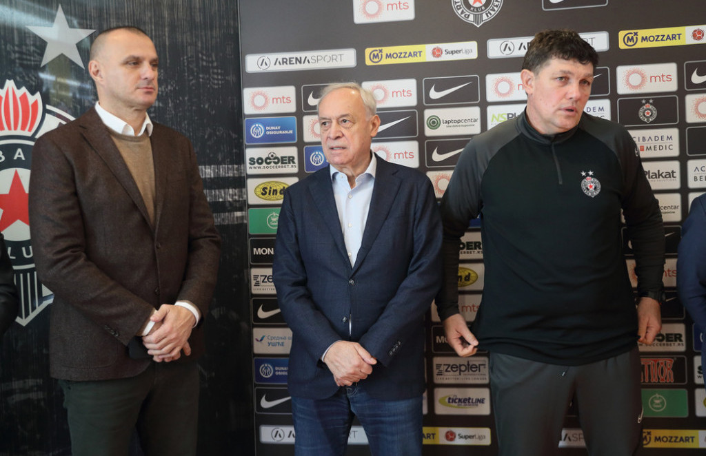 Hvala Petriću uvek će biti deo Partizana, a naš cilj ostaje Liga šampiona: Ivica Kralj se zahvalio dosadašnjem treneru "crno-belih
