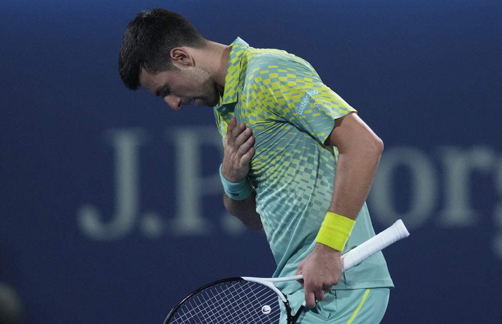 Dirljive scene u Dubaiju: Organizatori turnira iznenadili Novaka, a Srbin nije ostao imun