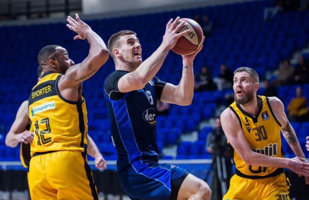 "Studenti" u finišu preokrenuli protiv  Splita i ostali u trci za nokaut fazu