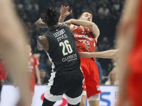 Ako Lesor hoće da bude vođa navijače neka to radi kad završi karijeru: Dragan Jakovljević razočaran ponašanjem centra Partizana