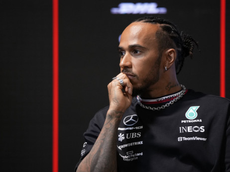 Hamilton veruje u Mercedes: Možemo da prekinemo dominaciju Red Bula