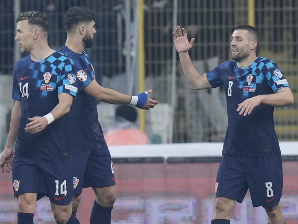 Hrvatska zaboravila remi sa Velsom, dva gola u mreži Turske za rutinski trijumf