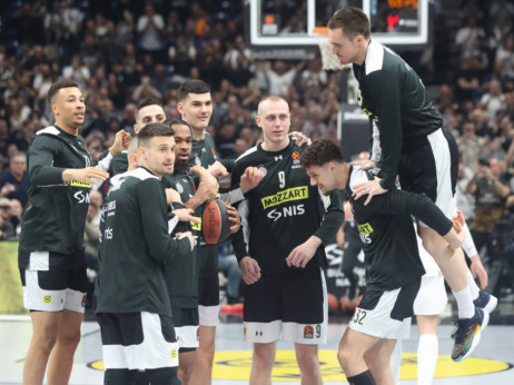 Partizan je u plej-ofu Evrolige! Crno-beli nadigrali Monako u Kneževini i obezbedili plasman u Top 8 fazu