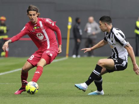 Goleada bez pobednika na "Dačija areni": Udineze poveo, Monca "okrenula", a domaći izjednačili sa bele tačke u 90. minutu