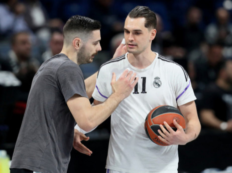 Košarkaši Reala i Efesa, Mario Hezonja i Elajdža Brajant, podelili MVP nagradu