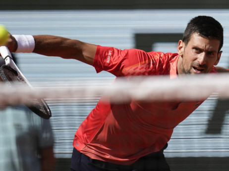 Đoković prošao pakao protiv Fokine, ali maksimalnim rezultatom eliminisao Španca: Novak u osmini finala Rolan Garosa