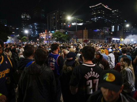 Šampionska parada Denvera na TV Arena sport: Ekskluzivni snimci, uključenje sa lica mesta...