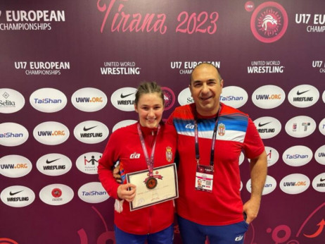 Evelin Ujhelji stopama Stevana Kojića: Nova medalja za Srbiju na Evropskom prvenstvu u rvanju