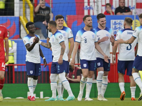 Sedam golova Engleske za rutinsku pobedu protiv Severne Makedonije, minimalac Francuza protiv Grka
