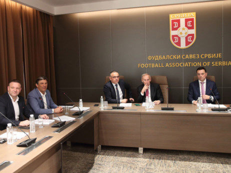 Vikend za razmišljanje i odluku: Fudbalski savez Srbije još bez konačnog rešenja o broju superligaša