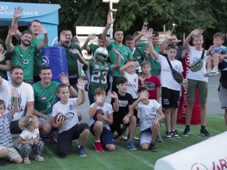 Arenin karavan u Sremskoj Mitrovici: Igrači Sirmiuma spremaju i mlade naraštaje za NFL ligu