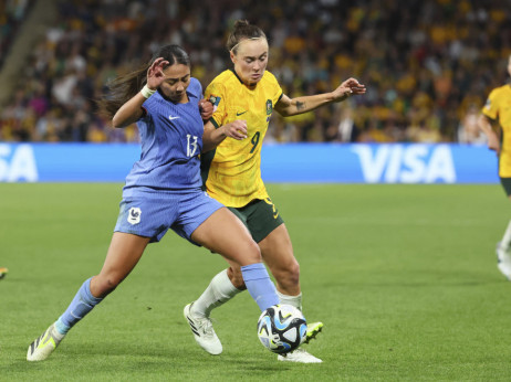 Potpuna ludnica u Brizbejnu: Australija u polufinalu Svetskog prvenstva nakon 10 serija penala