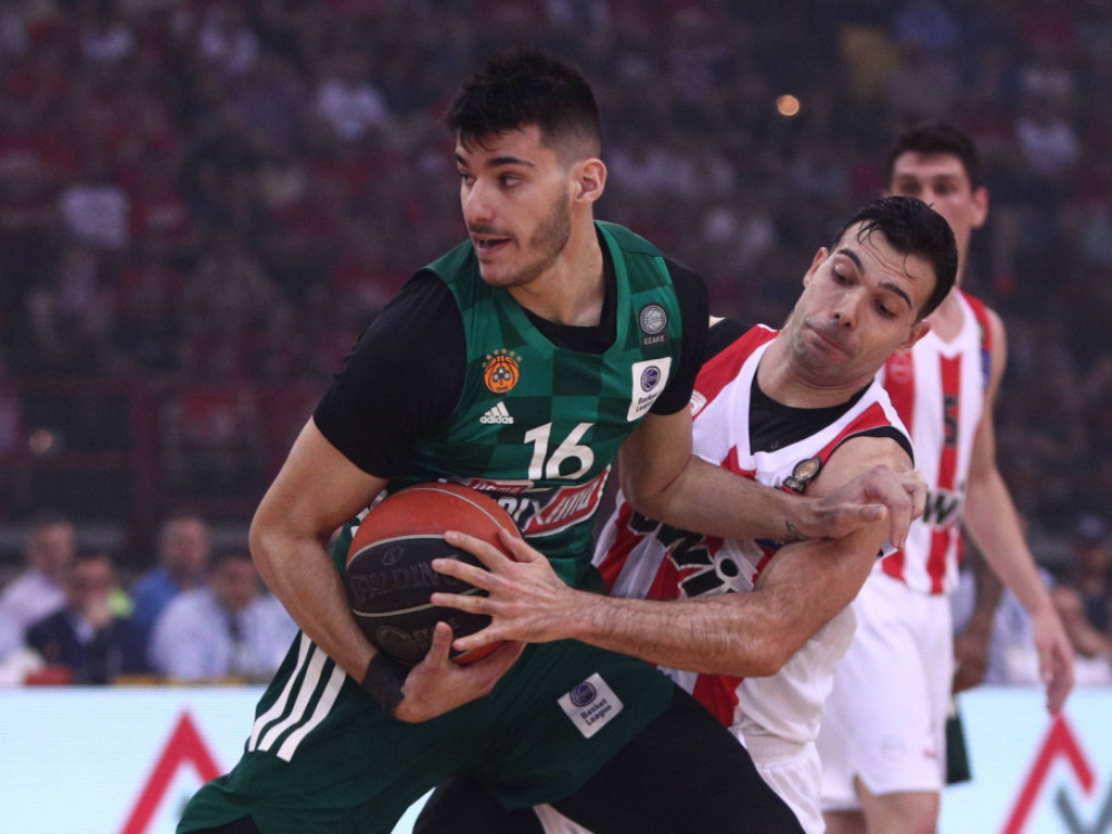 Ataman se odrekao bivšeg NBA igrača: Rastali se PAO i Kalaicakis