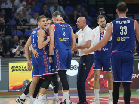 Srbija je u polufinalu Mundobasketa: Litvanija nije znala šta joj se dogodilo