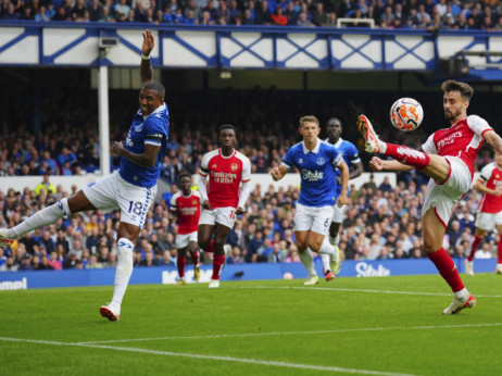 Arsenal konačno prekinuo post na "Gudisonu": Trosar junak male, ali zaslužene pobede u Evertonovoj kući