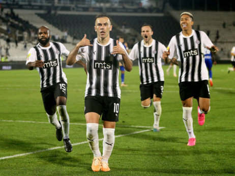 (KRAJ) Partizan - Radnik 3:2: Natho precizan sa bele tačke, lud preokret crno-belih za drugo mesto na tabeli