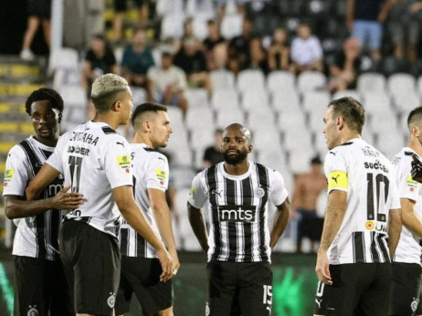 Mozzart Bet Superliga na TV Arena sport: Partizan u Pazaru pred praznim tribinama