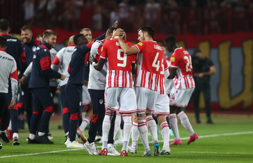 (KRAJ) Crvena zvezda - Jang Bojs 2:2: Bukari spasio crveno-bele u 100. meču u Ligi šampiona