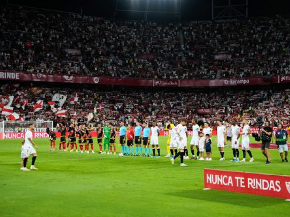 Spektakl i u Španiji: En Nesiri golom u 96. minutu doneo bod Sevilji protiv Rajo Valjekana