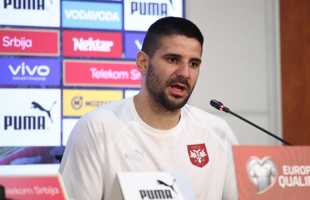 Aleksandar Mitrović jedva čeka početak: Meč je "biti ili ne biti", ali znamo šta moramo da učinimo