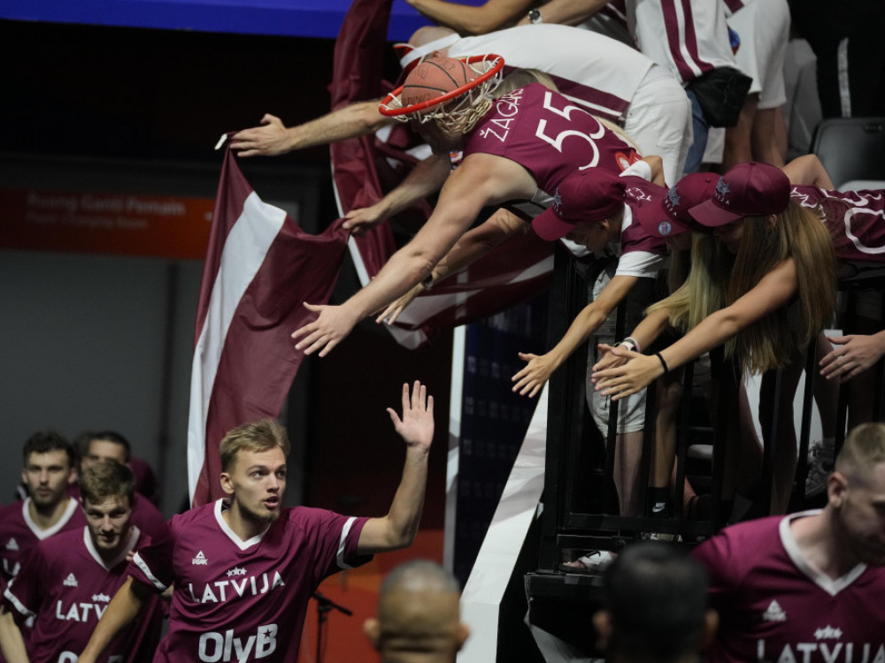 Senzacija sa Mundobasketa pet meseci van terena: Arturs Žagars završio sezonu