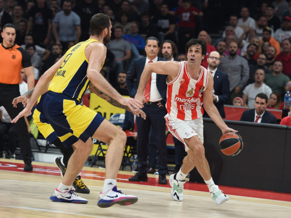 Košarkaš Crvene zvezde Miloš Teodosić u Areni protiv Fenerbahčea