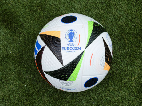 Ovo je "Ljubav prema fudbalu": UEFA predstavila zvaničnu loptu za EURO 2024. u Nemačkoj