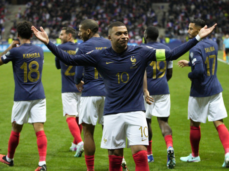 Rekord Francuza i 14 golova u mreži Gibraltara: Holanđani overili kartu za Nemačku!