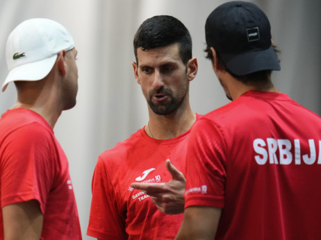 Đokovićev trening gledaniji od nekih mečeva: Novak prva zvezda u Malagi