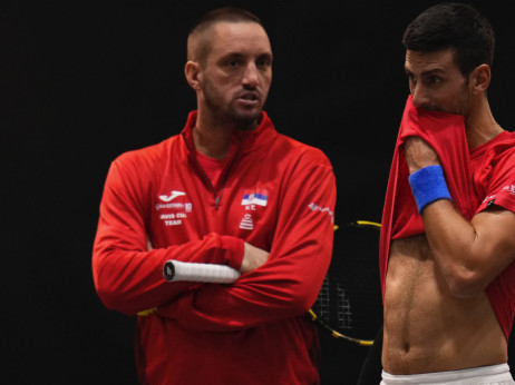 Počinje juriš na "salataru": Teniseri Srbije protiv Velike Britanije