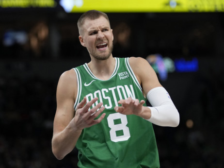 Boston dobija veliko pojačanje u finalu: Kristaps Porzingis najavio povratak