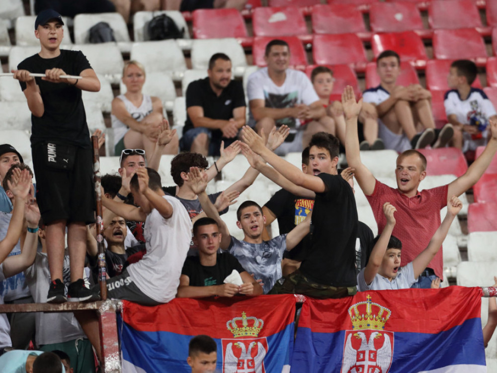Navijači Srbije moraće do ulaznica preko sajta UEFA