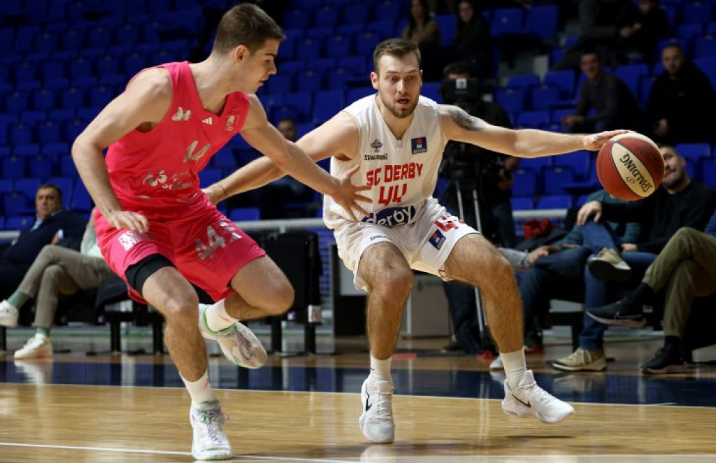 Borna Kapusta i Nikola Topić na utakmici SC Derbi - Mega