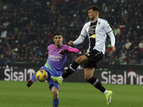Samardžić i Jović pogađali: Milan nakon preokreta pobedio Udineze