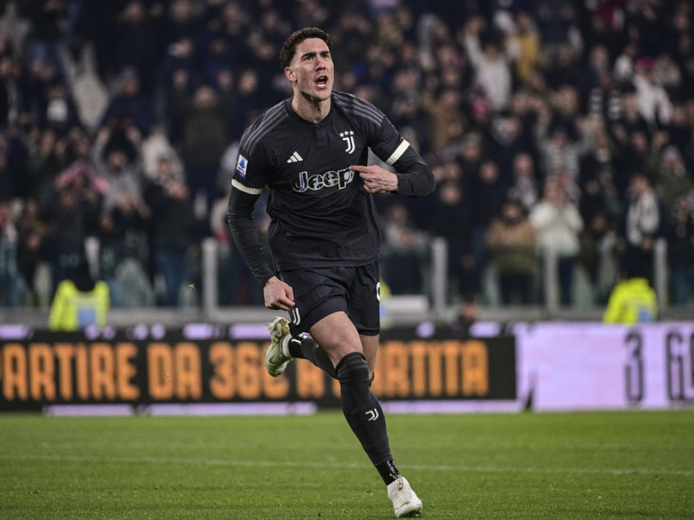 Dušan Vlahović proslavlja gol za Juventus